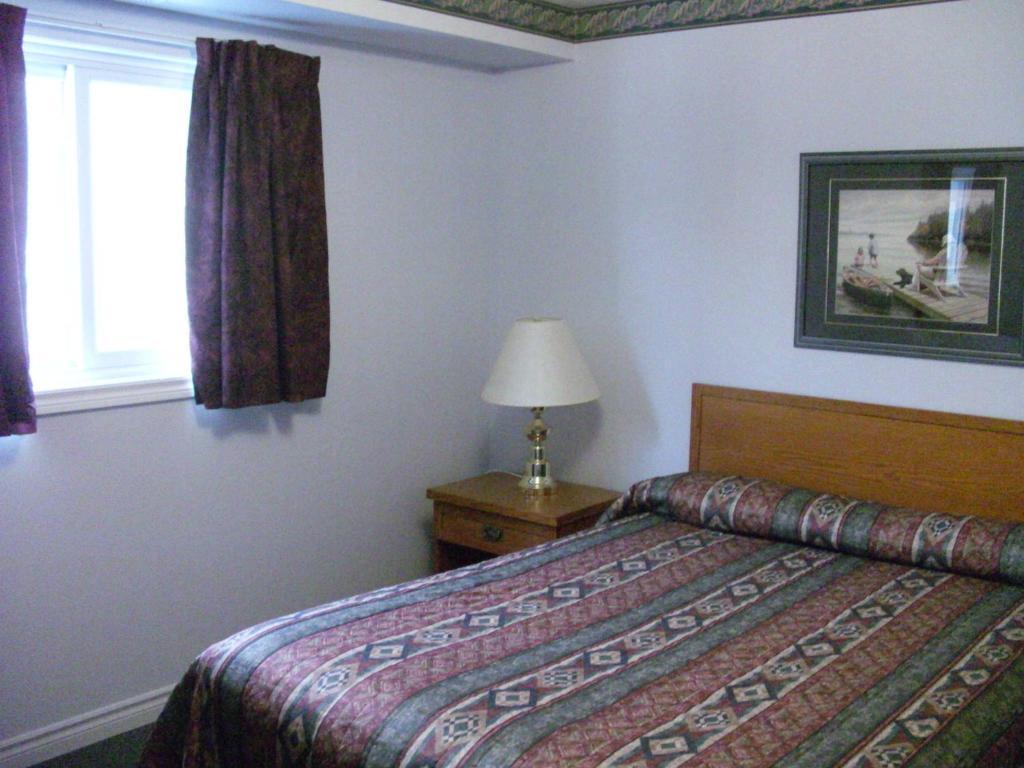 Travelodge By Wyndham Port Elgin Room photo